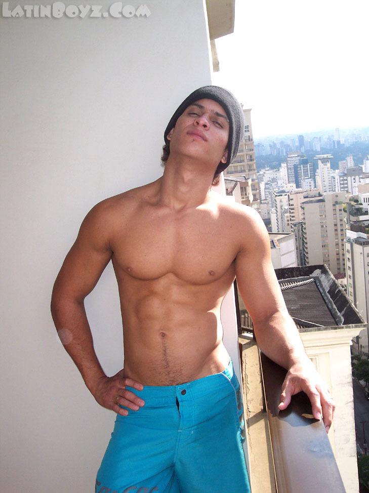 Latino stud