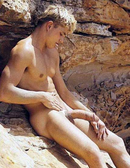 Hot Naked Pics Gay cobra porn