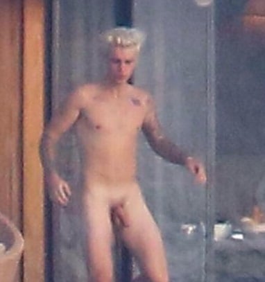 Does justin bieber have a big dick