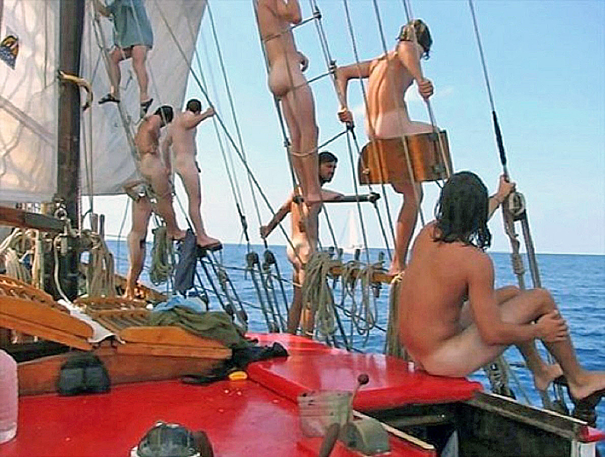Chris Sails Nude