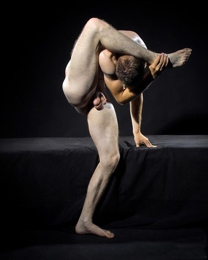 Nude Gay Yoga Instructor