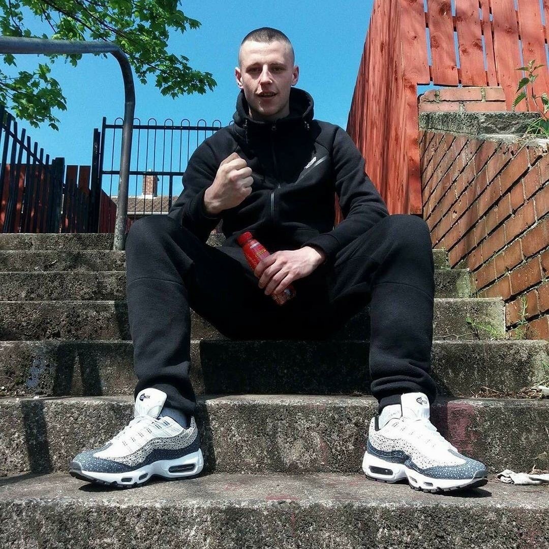 Недоволен scally milano