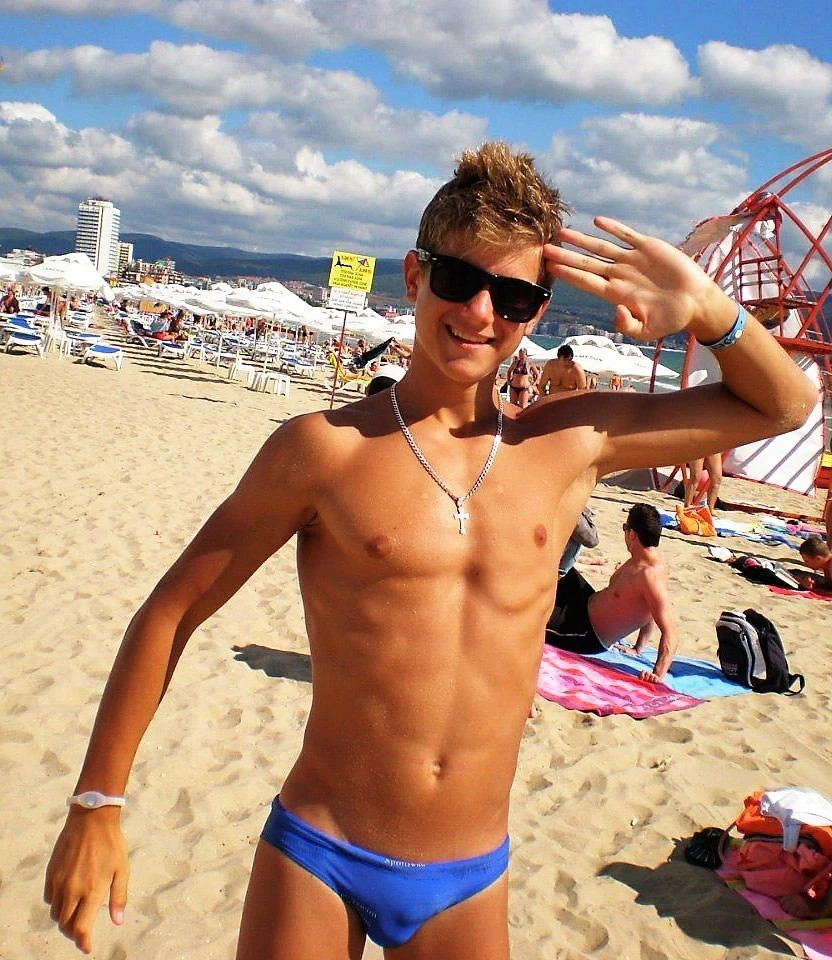 Sexy Summer Sunglasses Guys Gay Twink Tube Boys - 62ec1d140817d.jpg