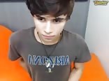 Pretty boy on webcam porn