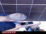 Spy for guy jerking in toilet