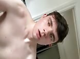 Gay Porn Jerking off after coming back from working out 